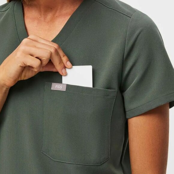 Catarina One-Pocket Scrub Top - Moss - Picture 2 of 3